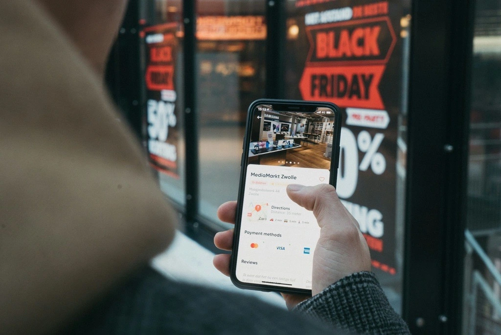 Black_Friday